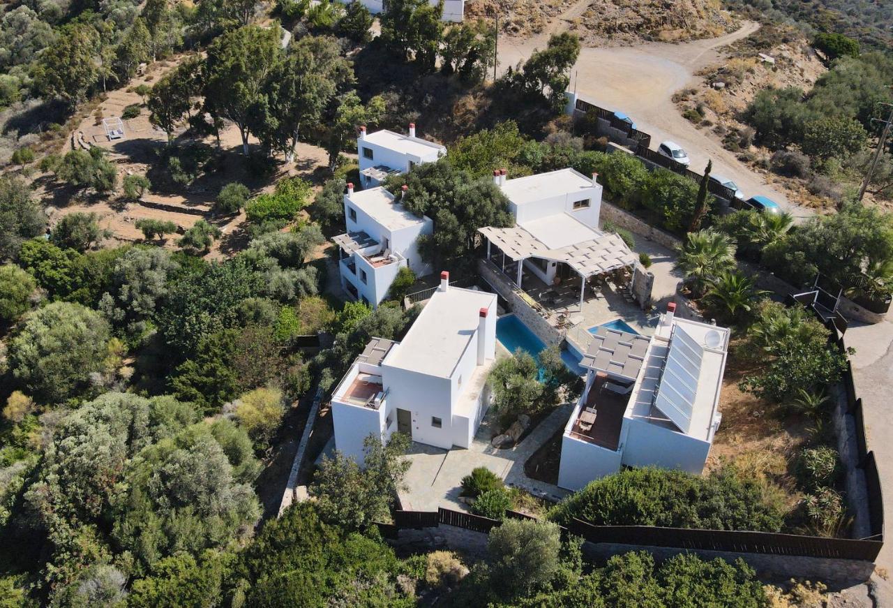 Mourtzanakis Residence - Traditional Eco Hotel In Akhládha Esterno foto